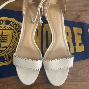 Coach Monica scalloped heel